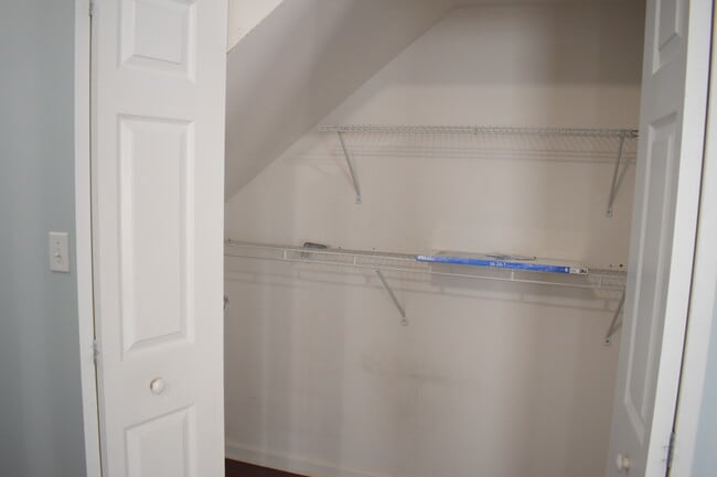 Building Photo - 4644 Crawdad Ct