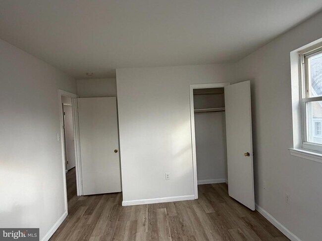 Foto del edificio - 132 N Church St