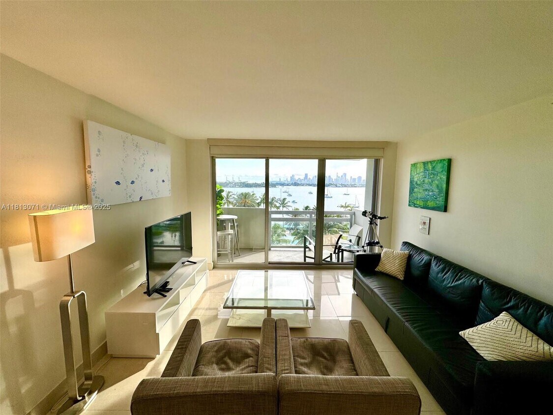 Foto principal - 1500 Bay Rd