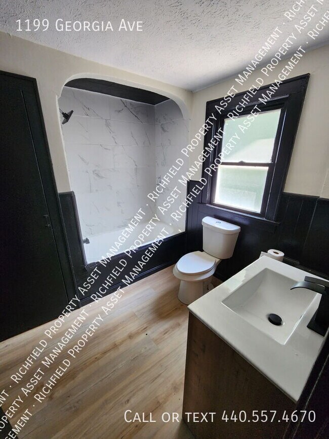 Foto del edificio - 1199 Georgia Ave