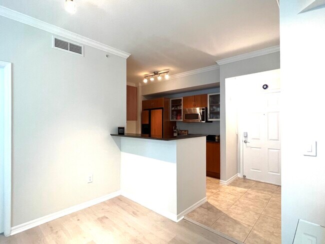 Foto del edificio - 806 E Windward Way