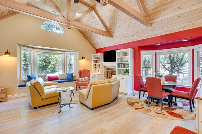 Building Photo - 5700 Winding Way