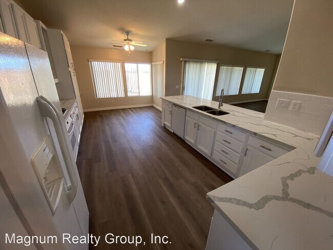 Building Photo - 3 br, 2 bath House - 40030 Athena Ln