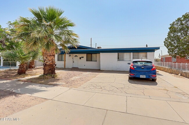 Foto del edificio - 9128 Diana Dr