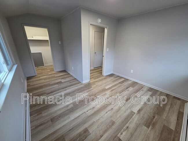 Foto del edificio - 834 N Leroy St