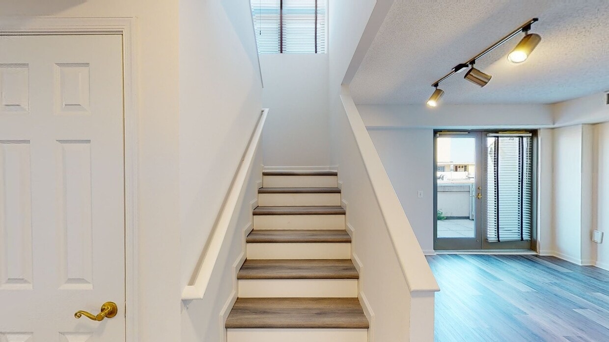 Photo - Andover House