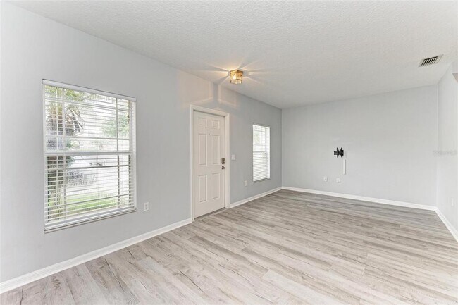 Building Photo - 6218 Flagfish Ct