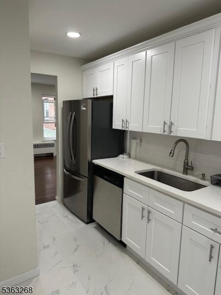 Foto del edificio - 596 Chestnut St