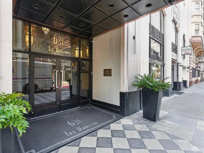 Foto del edificio - 631 O'Farrell St