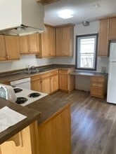 Building Photo - 6050 Wentworth Ave S