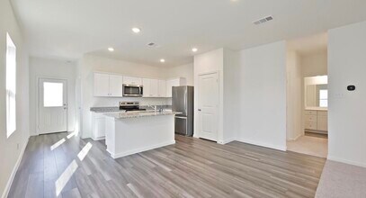 Building Photo - 524 Halifax Ct