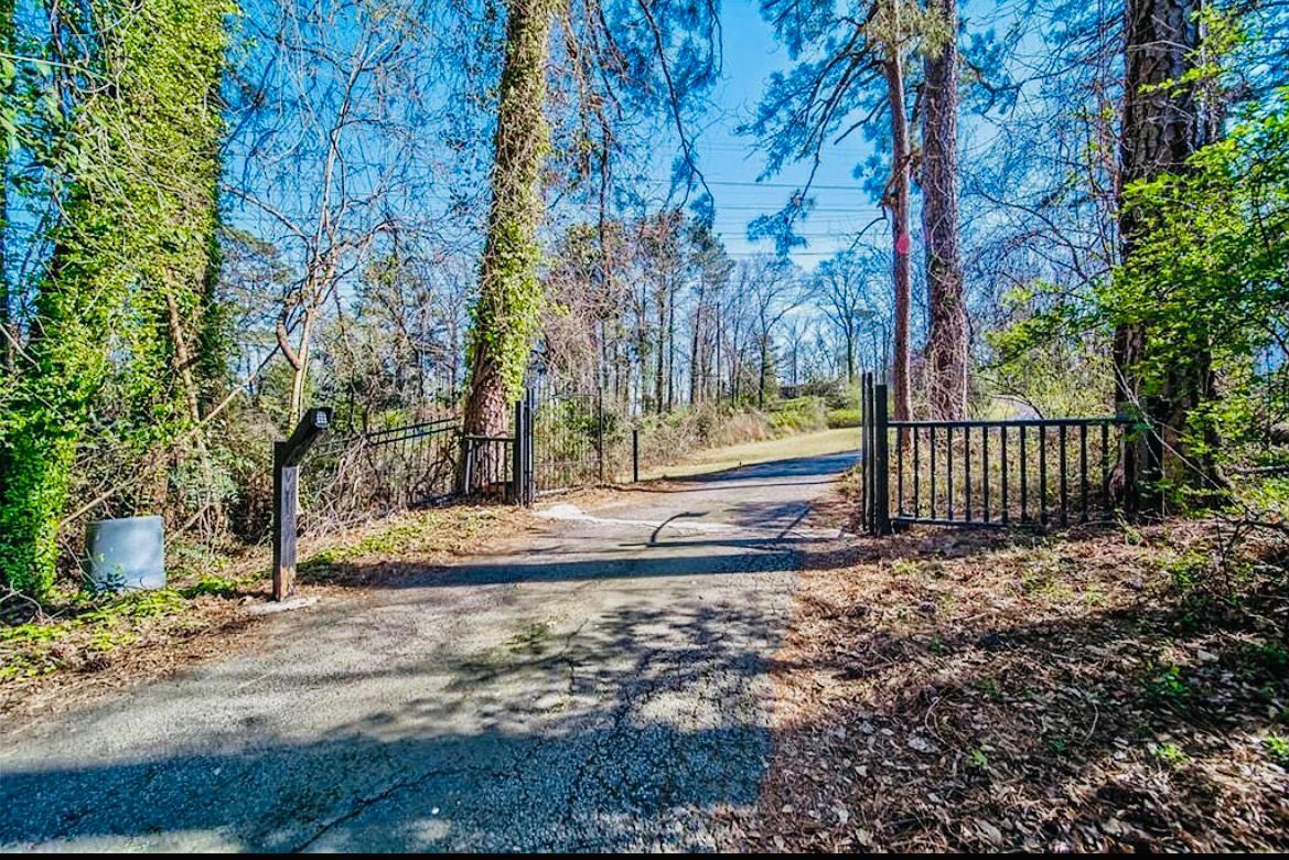 Gated Entrance - 1977 Clairmont Ter NE