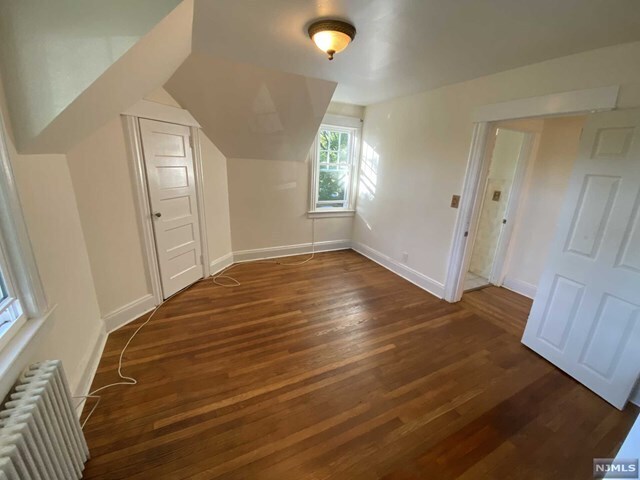 Primary Photo - 171 N Farview Ave