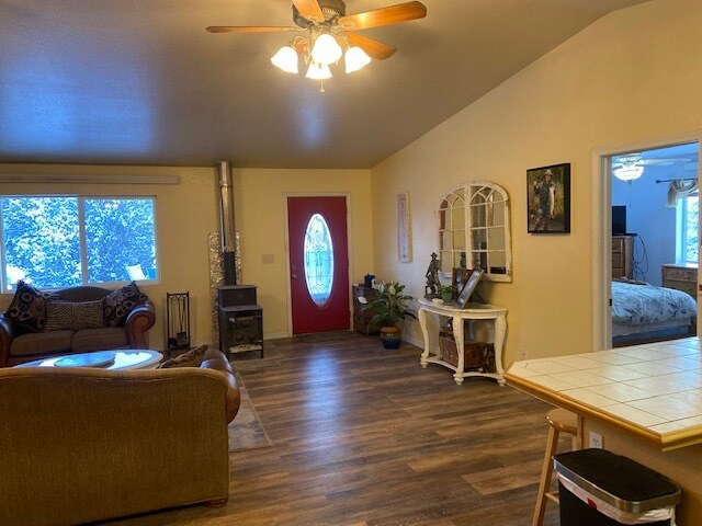 Foto del edificio - 254 Gribble Dr