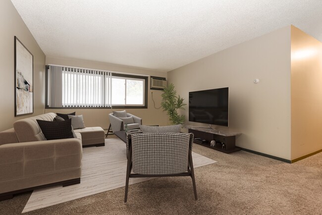 Montreal Courts Apartments | One Bedroom | Living Room - Montreal Courts