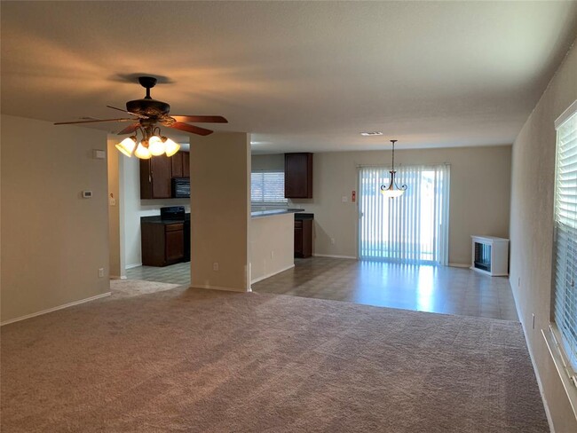 Building Photo - 9432 Tierra Verde Dr