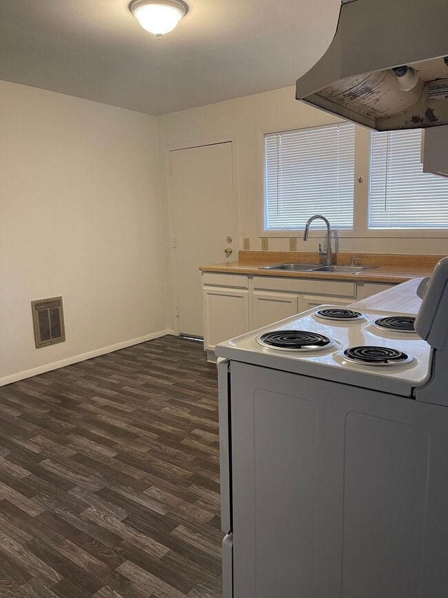 Foto del edificio - Nice and Bright Rambler near Downtown Kirkland