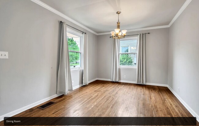 Building Photo - 624 Westboro Dr