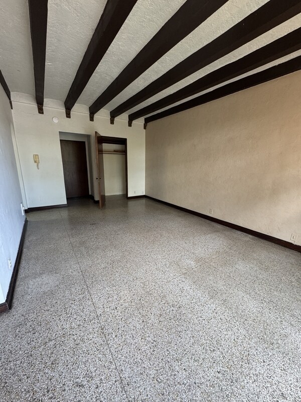 Foto del edificio - 425 S Monroe Ave