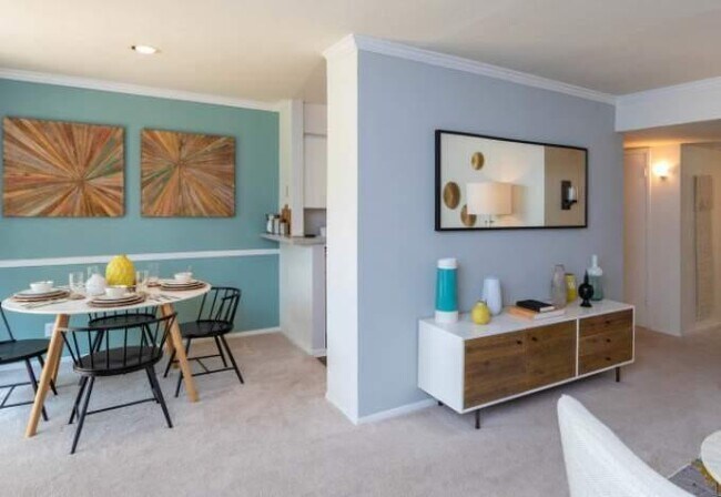 Building Photo - 2 bedroom in Dallas TX 75206