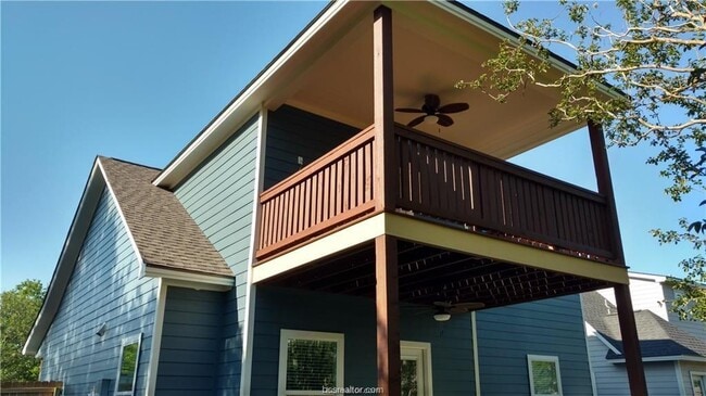 Building Photo - 1308 Milner Dr