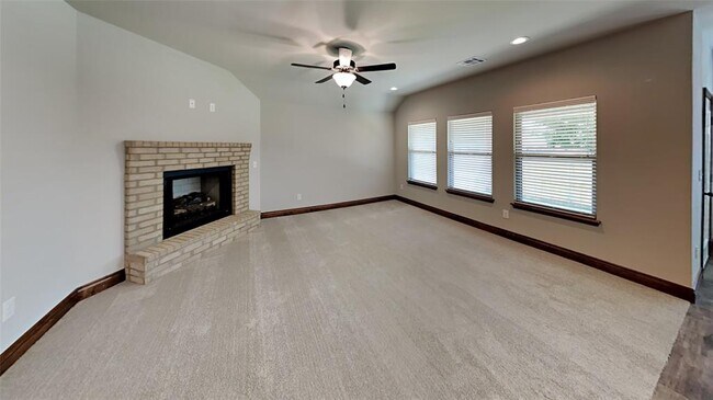 Building Photo - 10528 NW 41st St