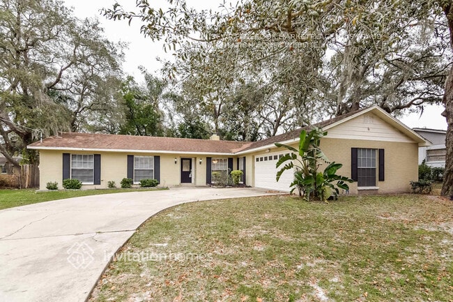 Building Photo - 5208 Cumberland Dr