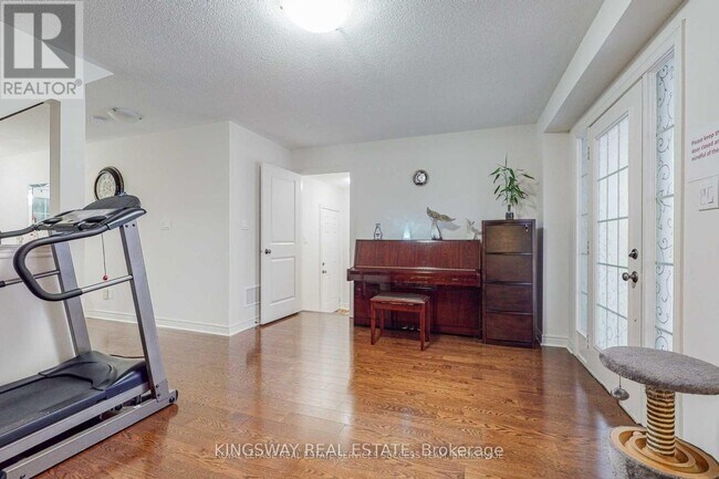 Building Photo - 14 McDevitt Ln