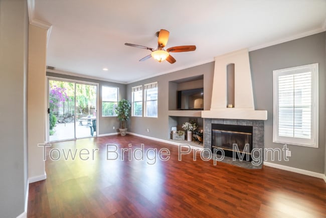 Building Photo - 3826 Saintsbury Dr