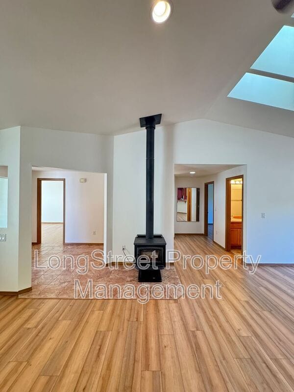 Foto del edificio - 29173 Blake Dr
