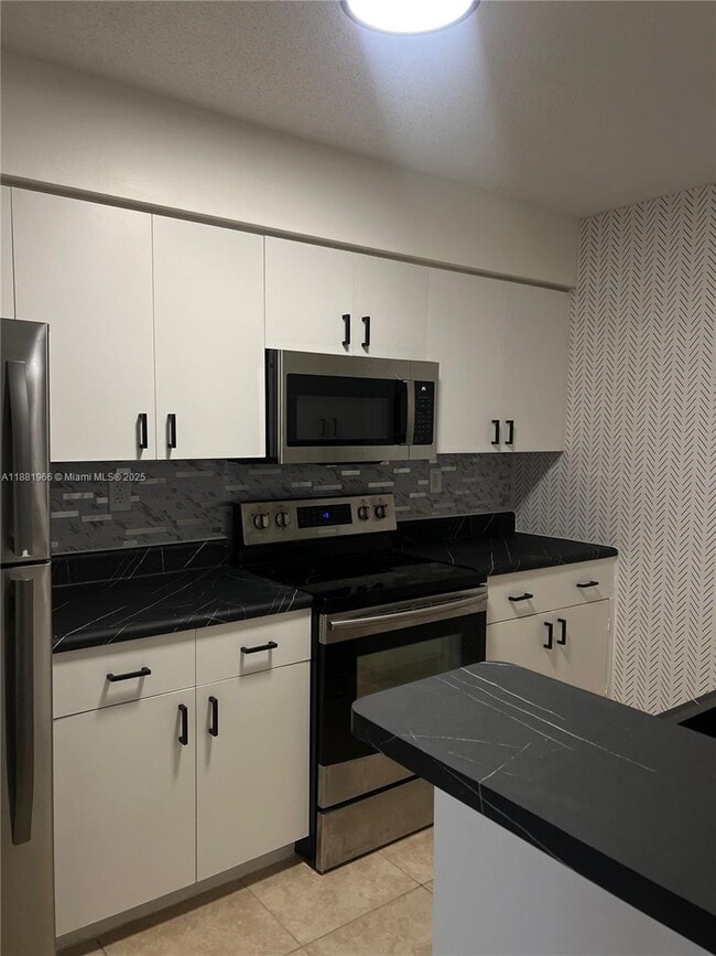 Foto del edificio - 15241 SW 80th St