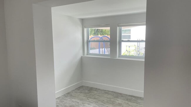 Foto del edificio - 35 SW 6th St