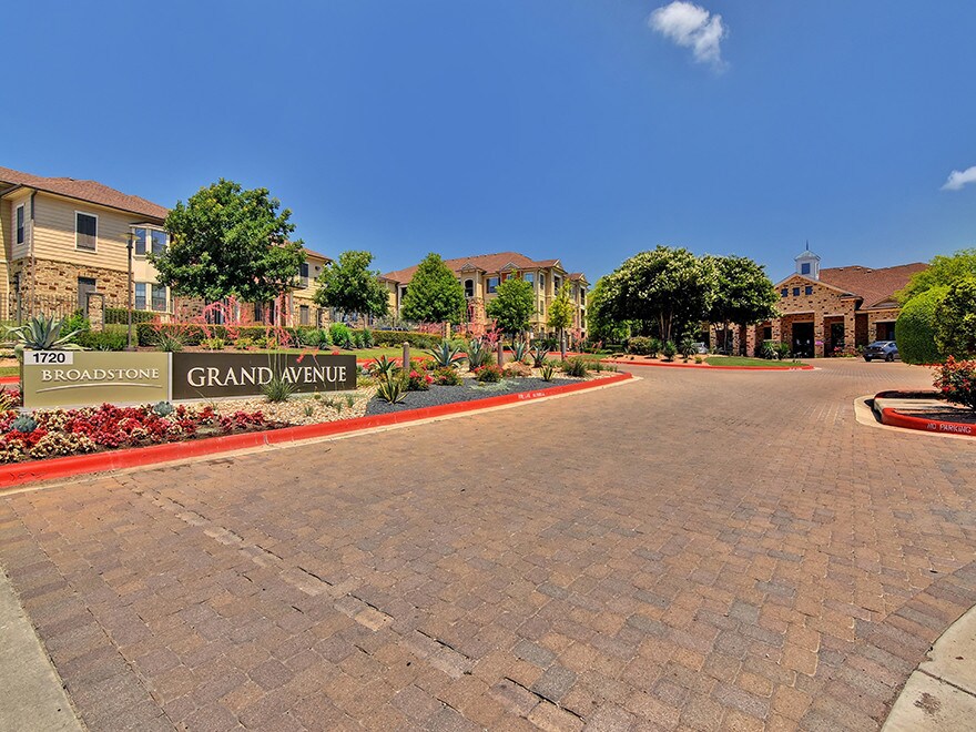 Broadstone Grand Avenue Apartments Pflugerville, TX