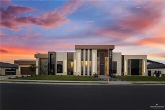Building Photo - 43 Estancia Pkwy