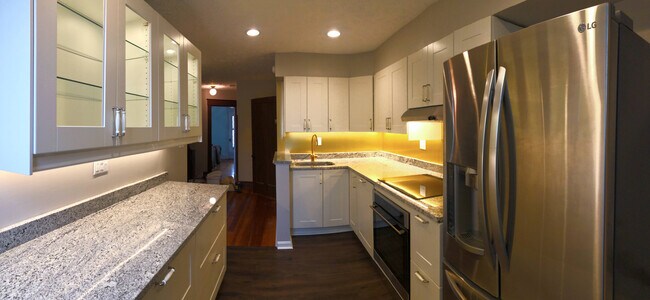 Building Photo - 602 Linden Ave