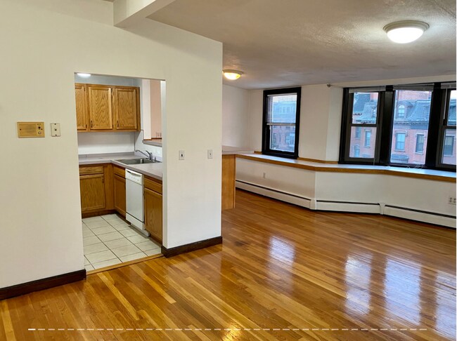 Foto del edificio - 518 Massachusetts Ave