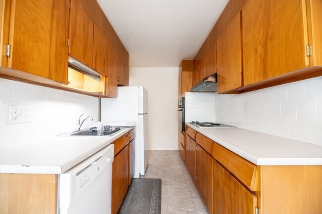Foto del edificio - 5798 S Gallup St