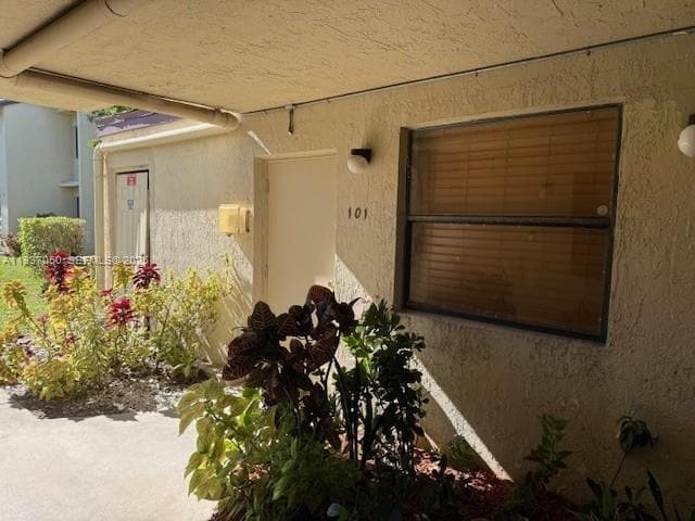 Building Photo - 425 NW 210th St