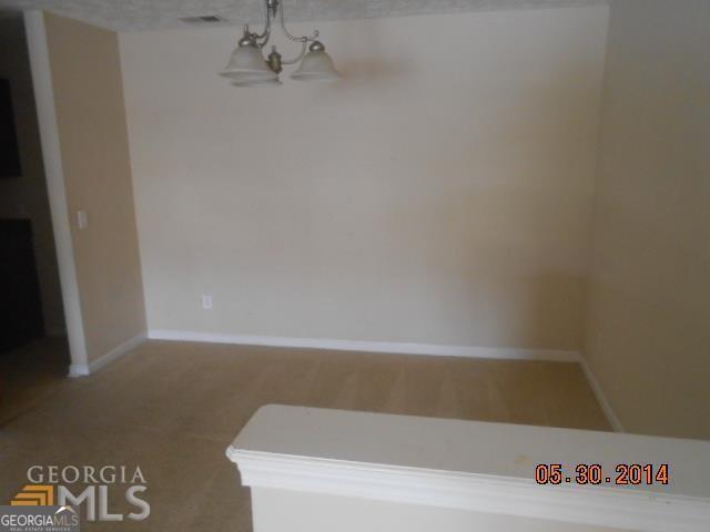 Building Photo - 11101 Fairington Ridge Cir