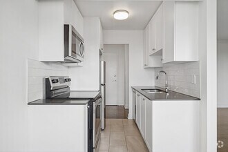 Interior Photo - 286 Finch Avenue W
