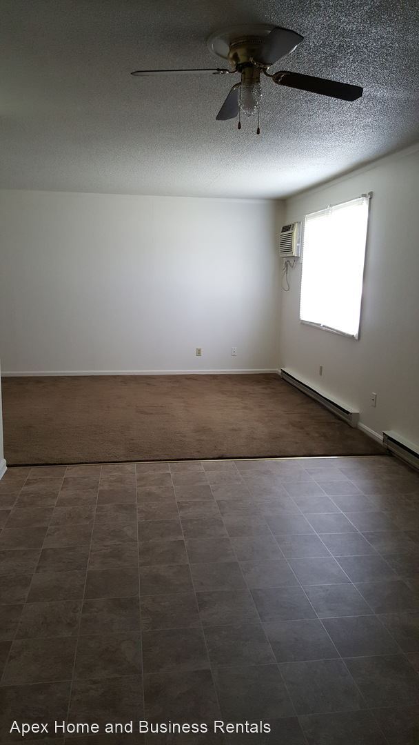 Building Photo - 17 Hinton Ct