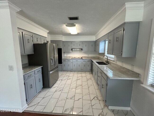 Foto del edificio - 205 Sunset Ln