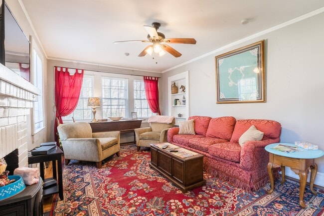 Photo - 8 Alice St House