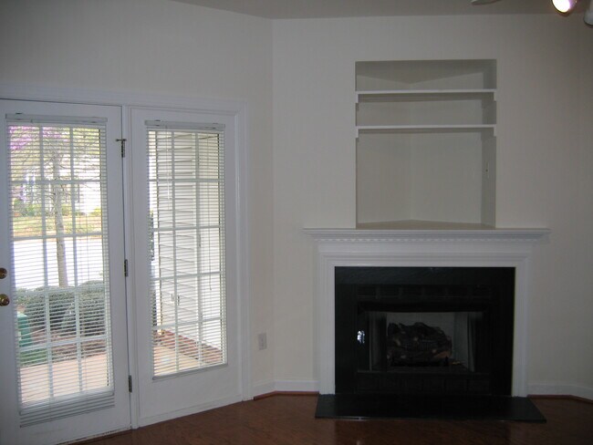 Building Photo - 2605 Broad Oaks Pl