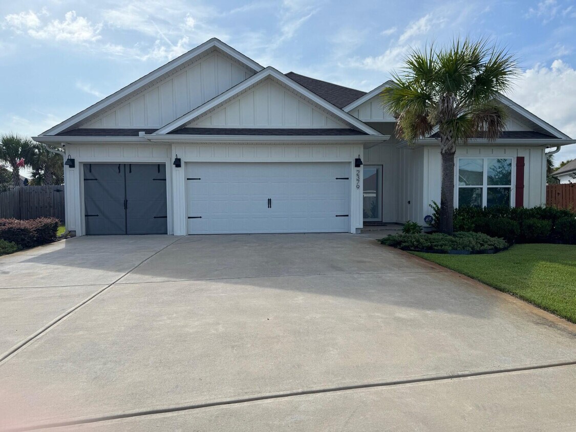 Foto principal - 2379 Cloudberry Dr