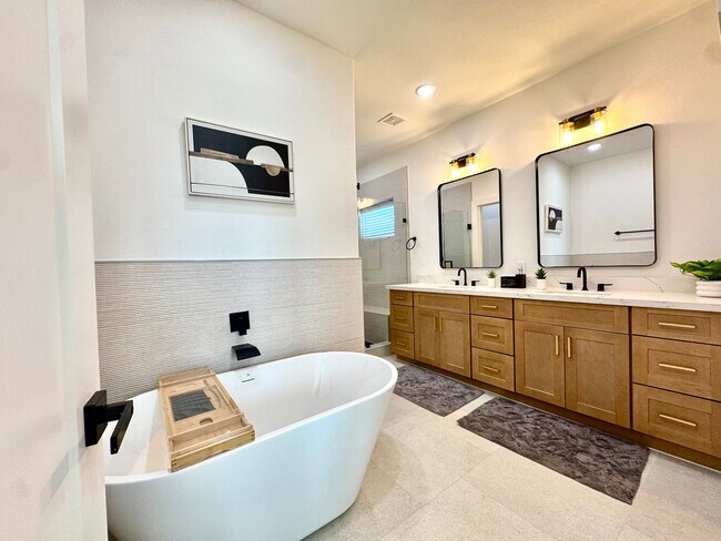 Foto del edificio - 2706 Cochran St