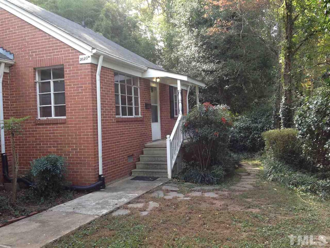 Foto principal - 2829 Mayview Rd