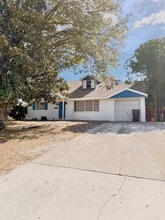 Building Photo - 2612 68th Ave N