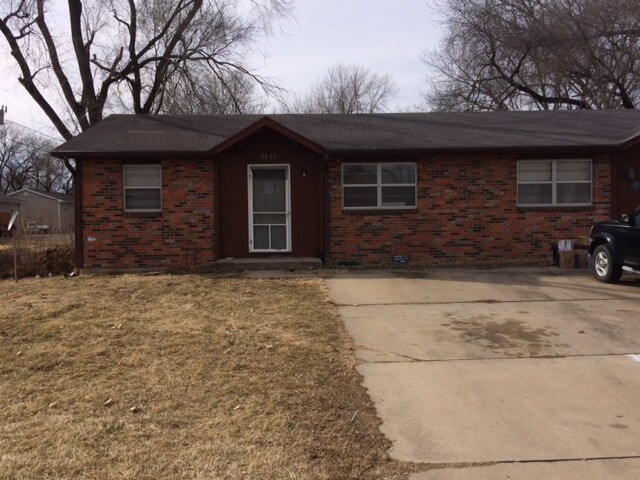 Primary Photo - 3563 Scott Blvd