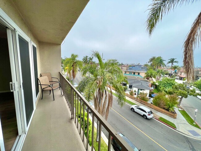 Building Photo - Remodeled Belmont Park One Bedroom with Be...